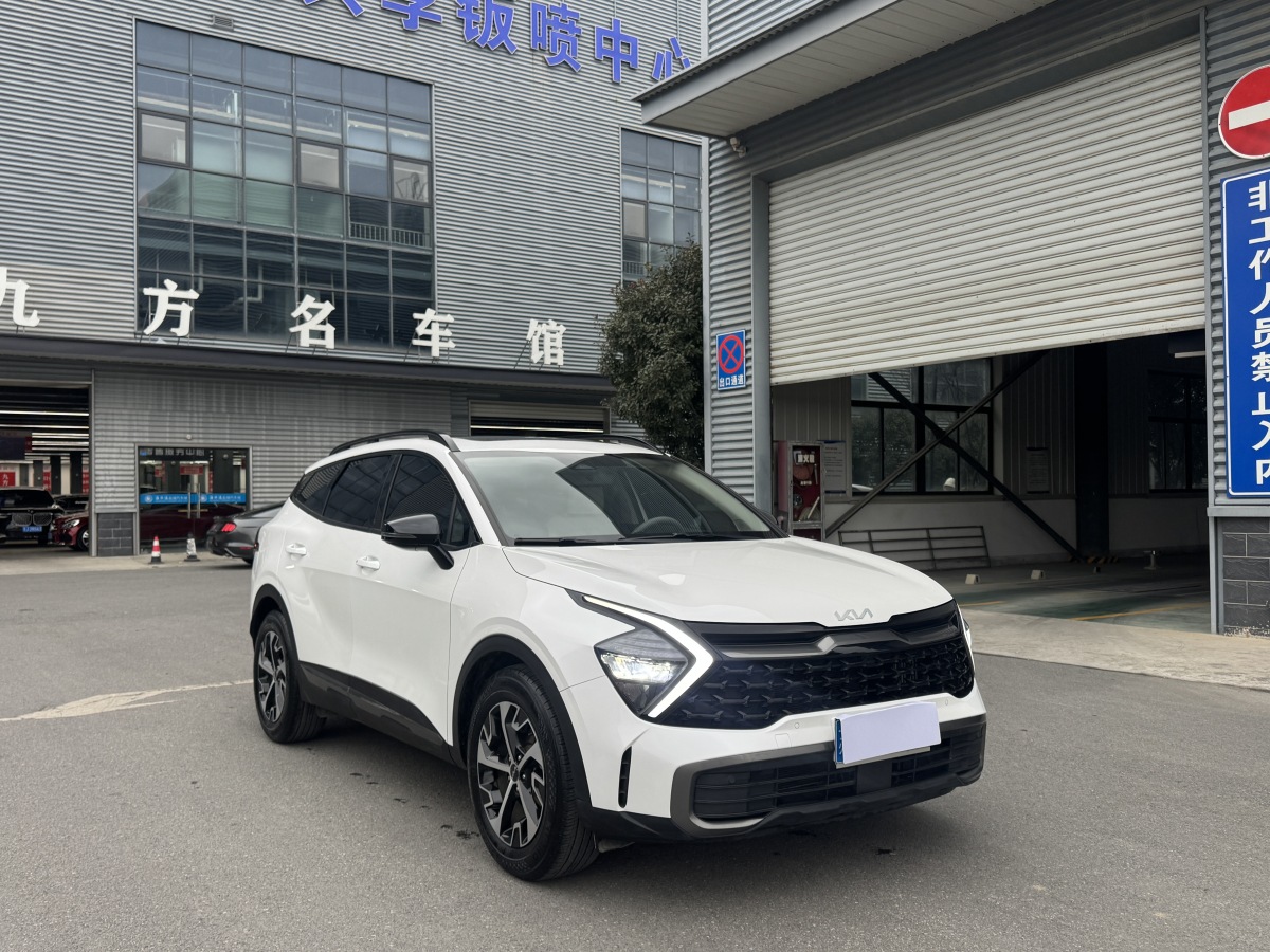 Kia Sportage 2024 car image #2
