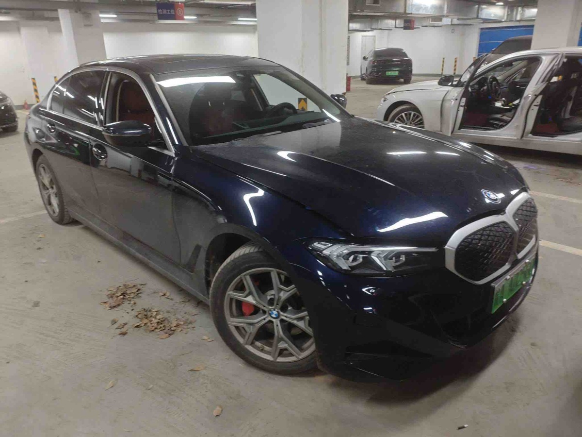 BMW i3 2025 immagine di auto #2