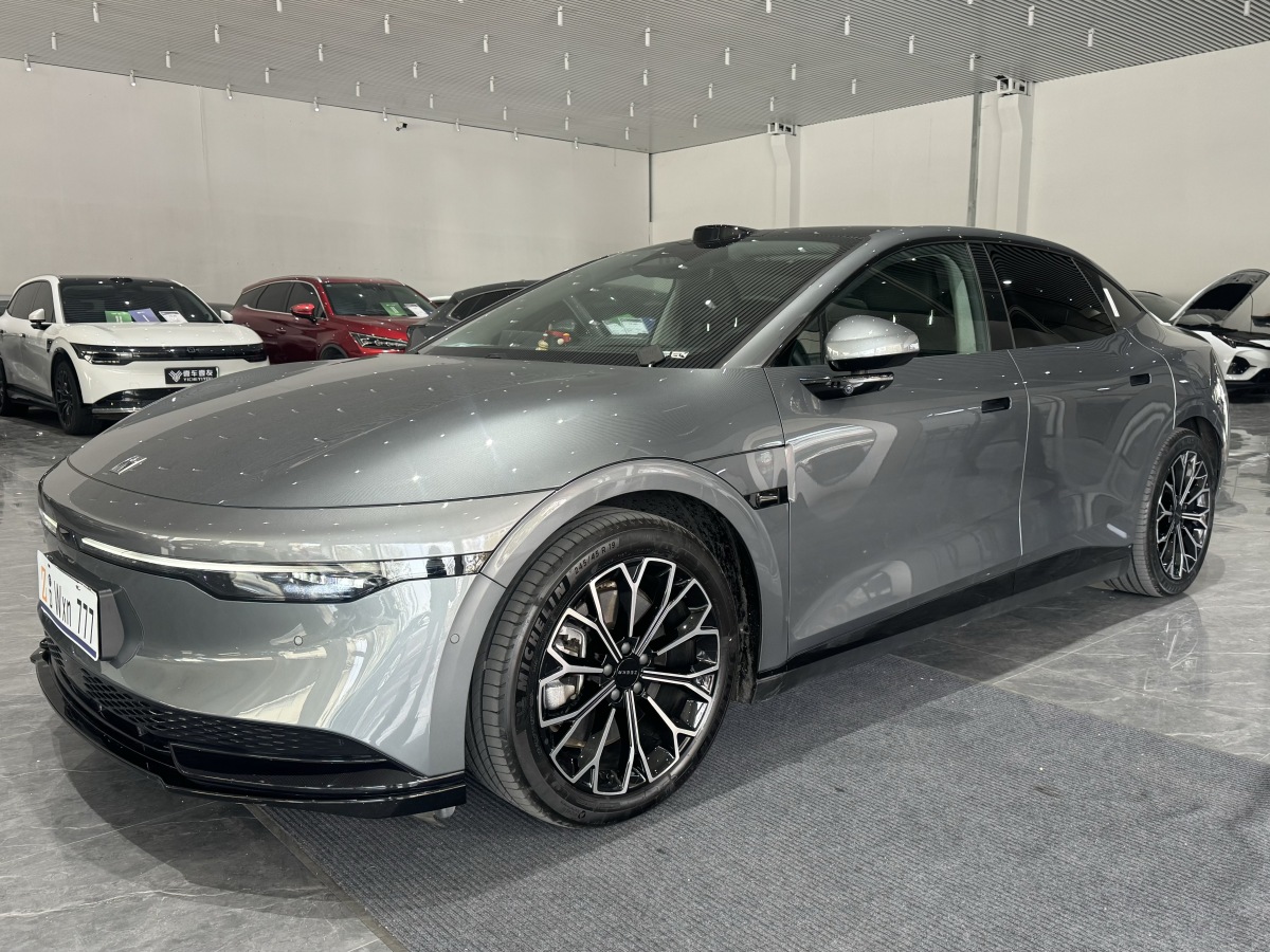 极氪 极氪007 2024 汽车图片 #2