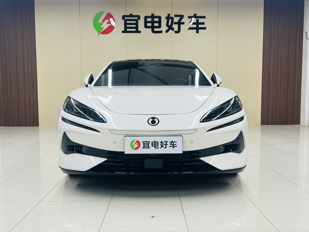 Denza Z9GT 2024 car image #2