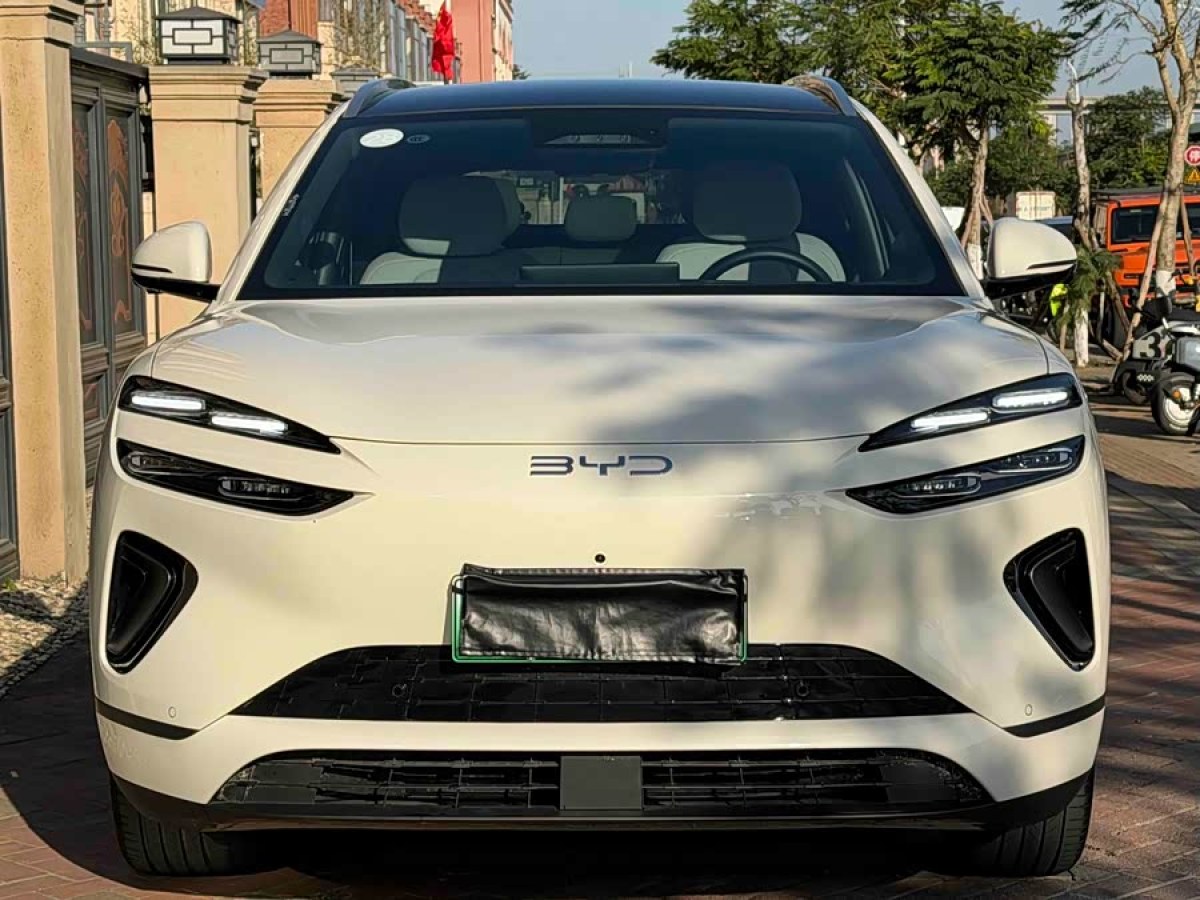 BYD Sea Lion 06 New Energy 2025 car image #2