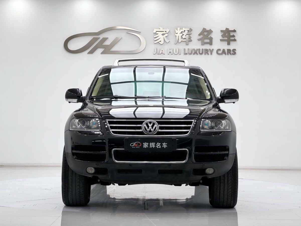 Volkswagen Touareg 2005 immagine di auto #2