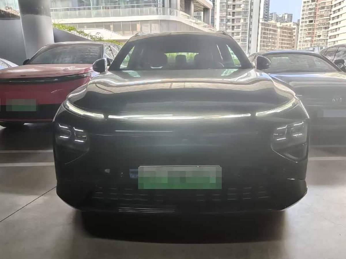 Xpeng G9 2025 #2 Xpeng G9 2025 car image #2