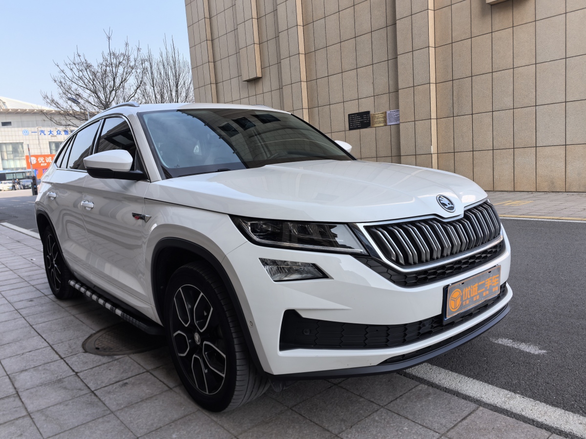 Skoda Kodiaq GT 2019 car image #2