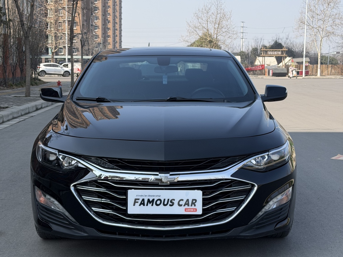 Chevrolet Malibu XL 2022 car image #2