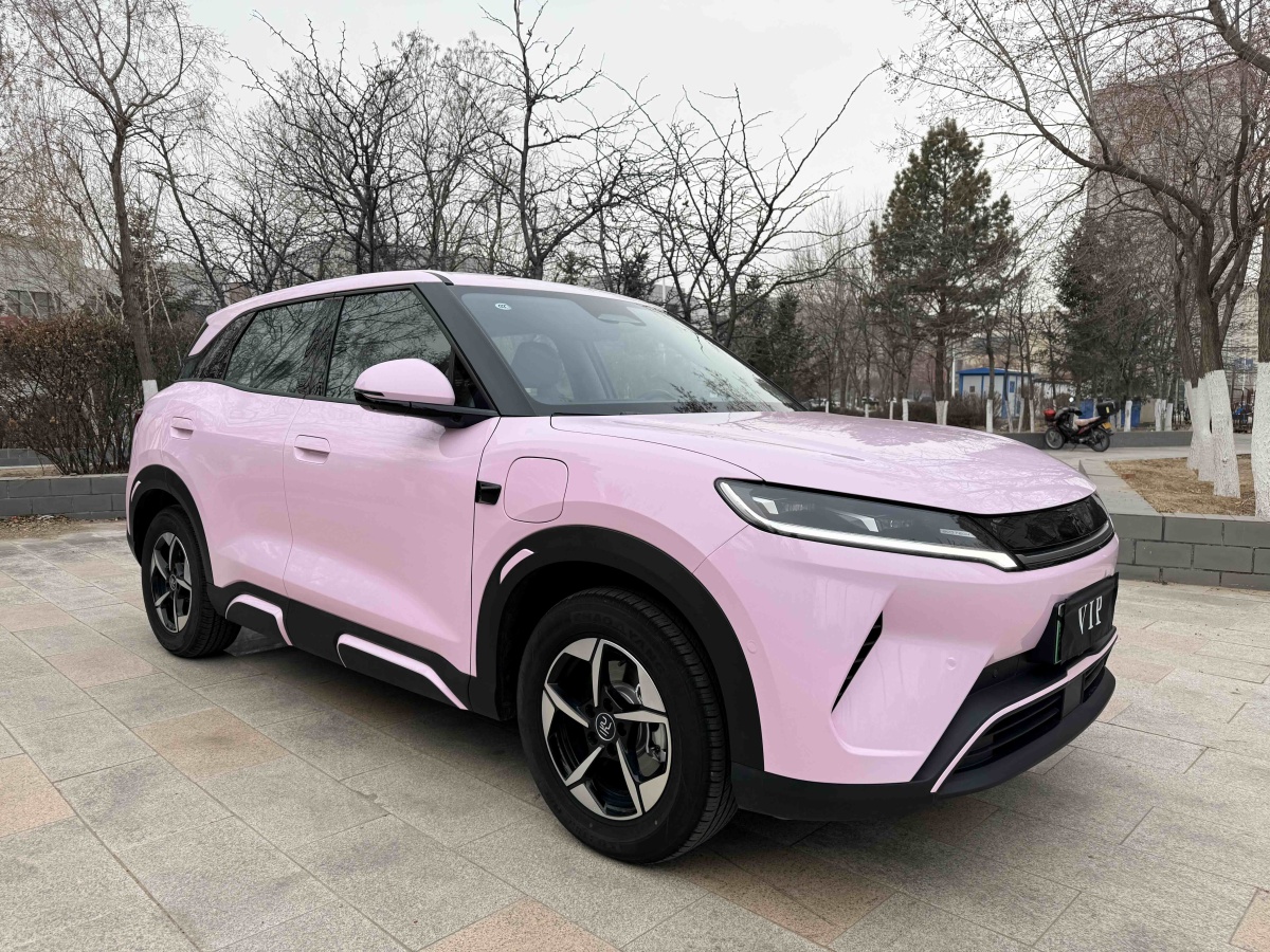 BYD YuanUP 2025 #2 BYD YuanUP 2025 car image #2