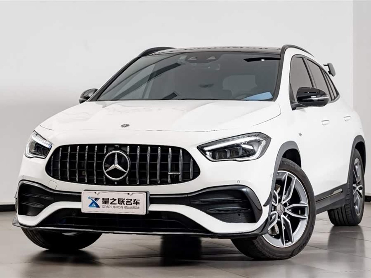 Mercedes-Benz GLA AMG 2023 car image #2