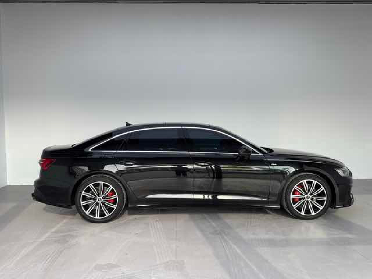 Audi 2023 #2 Audi 2023 car image #2