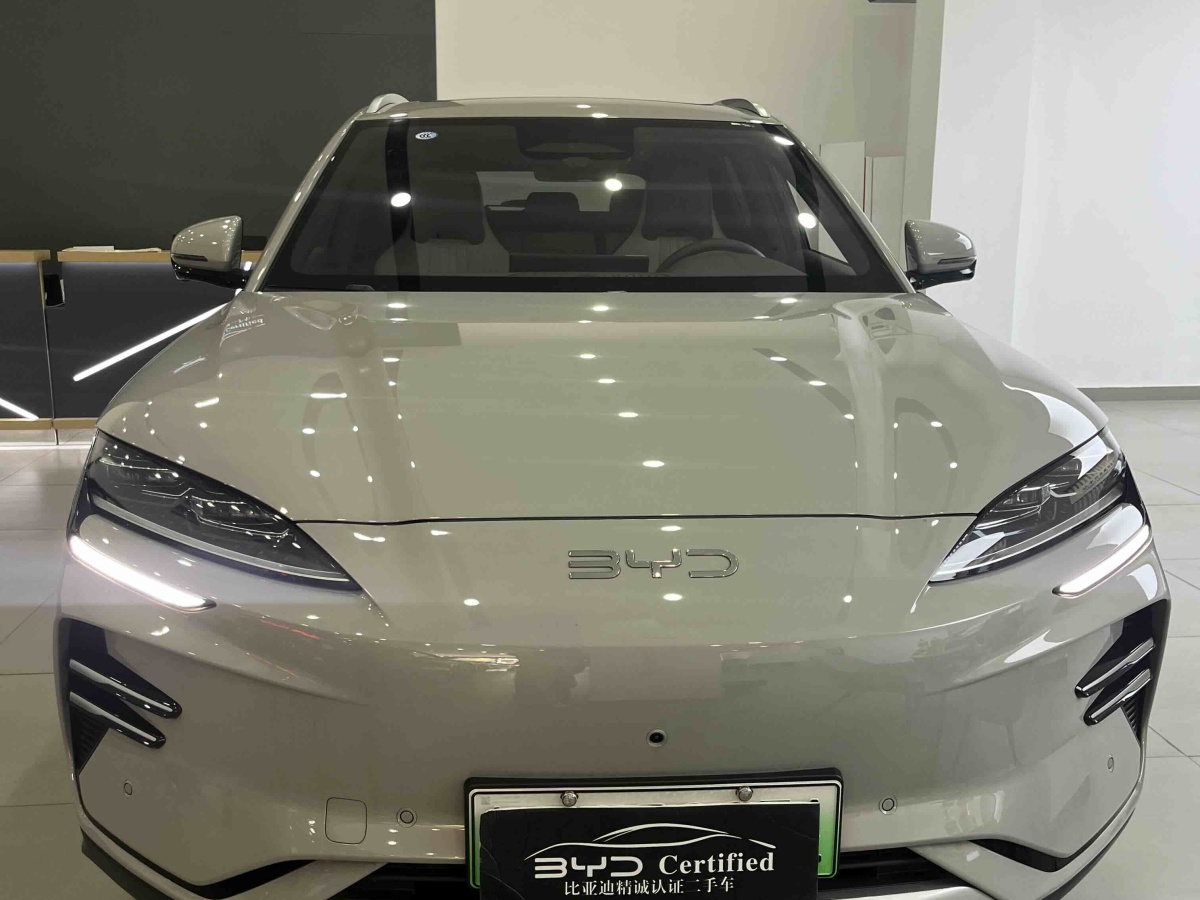 BYD Song Plus New Energy 2025 #2 BYD Song Plus New Energy 2025 car image #2