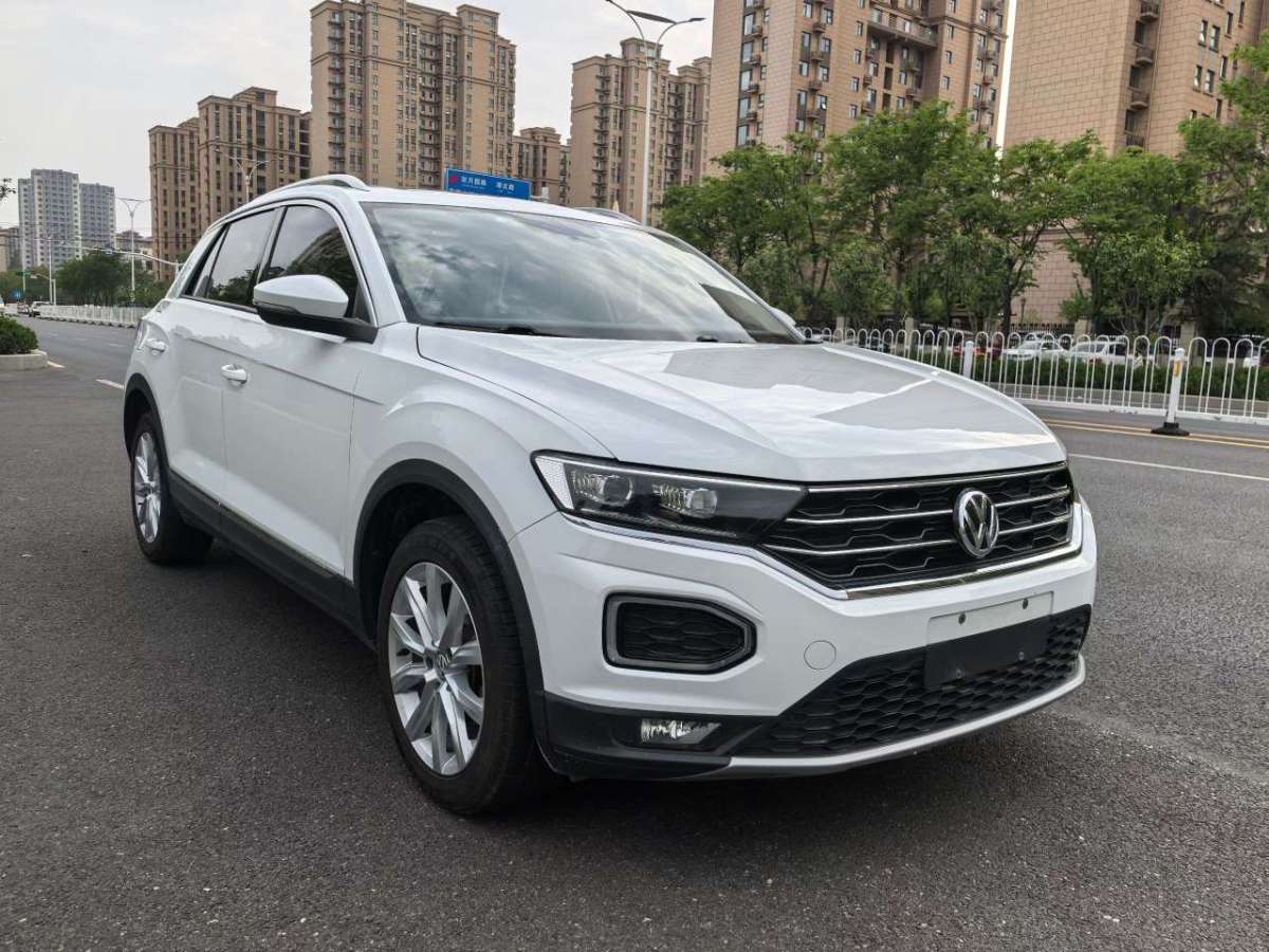 Volkswagen T-Roc 2023 #2 Volkswagen T-Roc 2023 immagine di auto #2