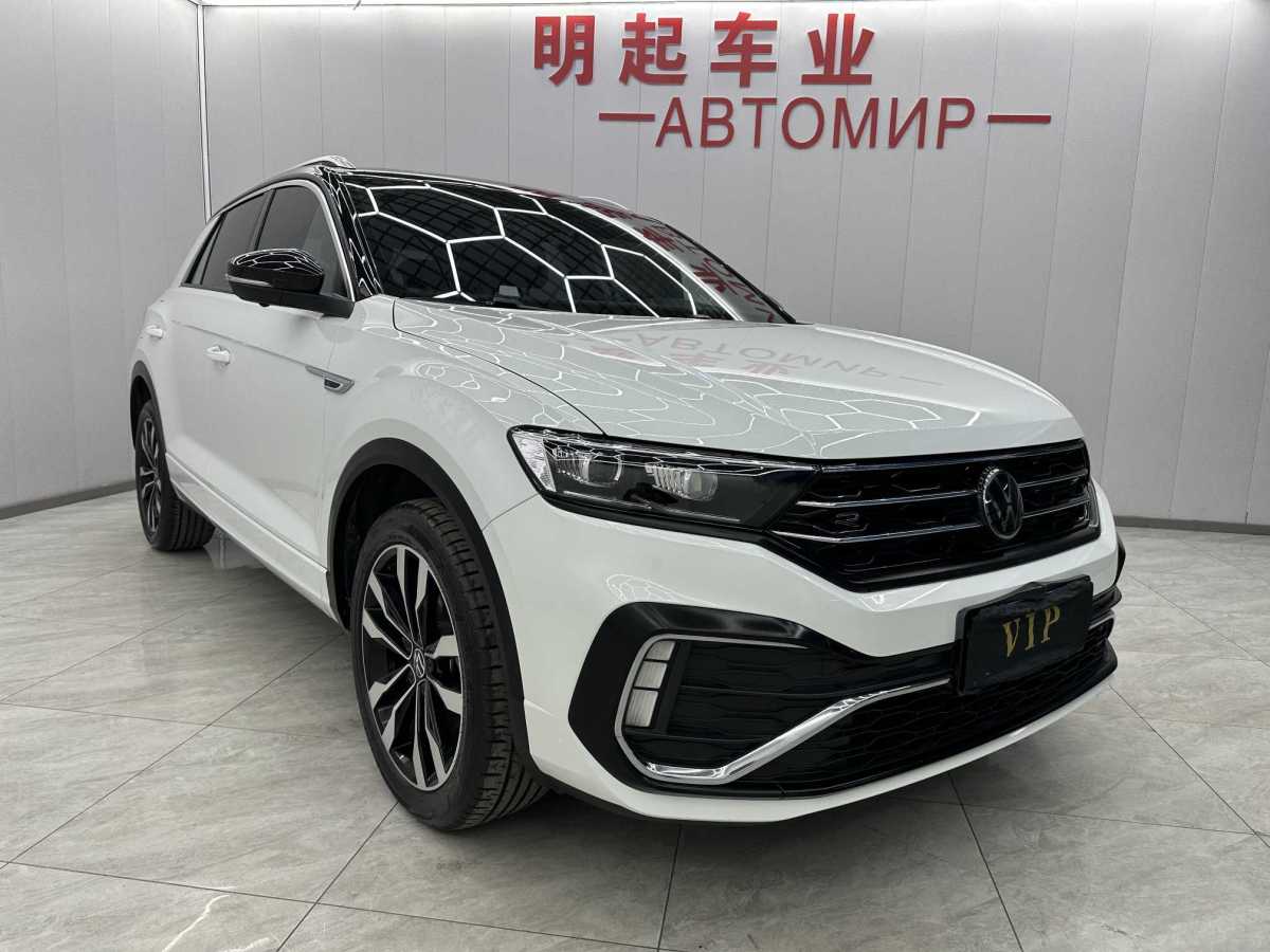 Volkswagen T-Roc 2023 car image #2