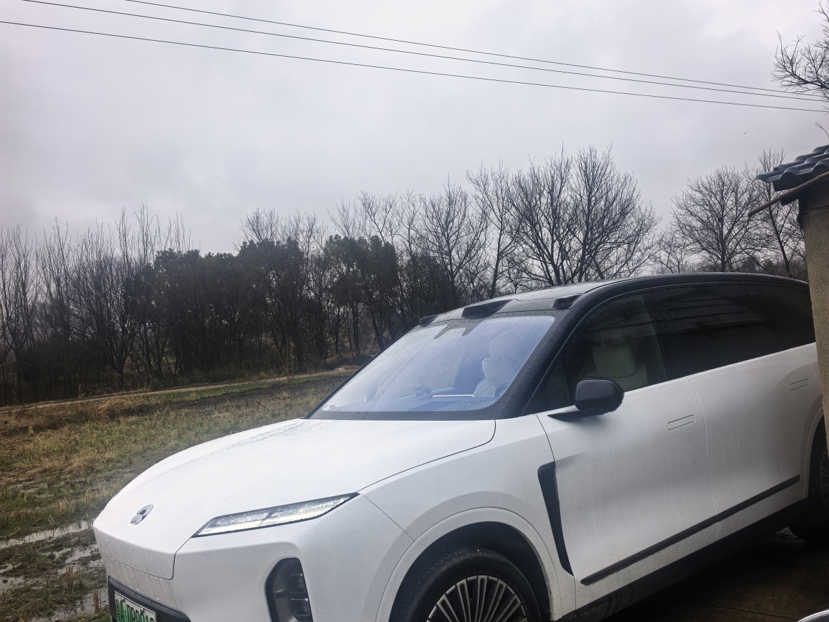 蔚来 蔚来ES8 2025 汽车图片 #2