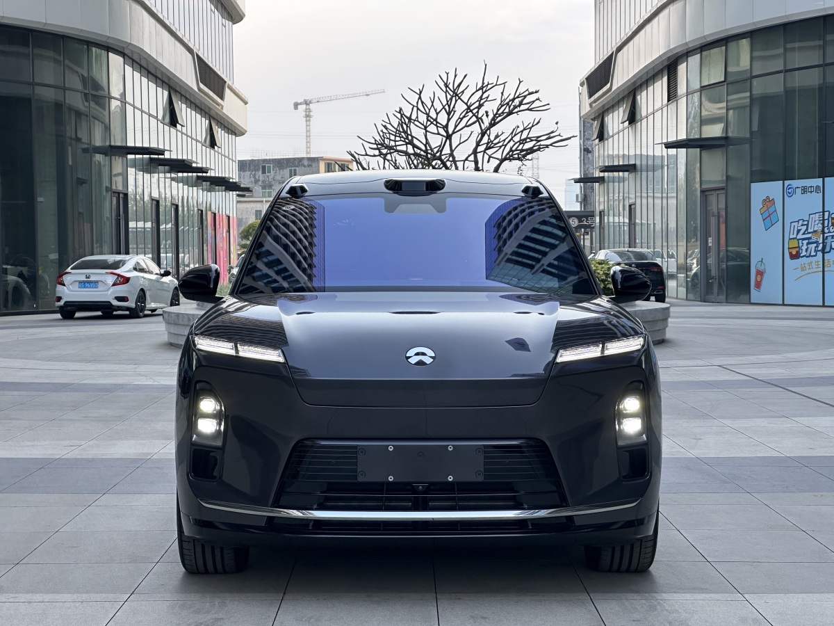 蔚来 蔚来ES8 2026 汽车图片 #2