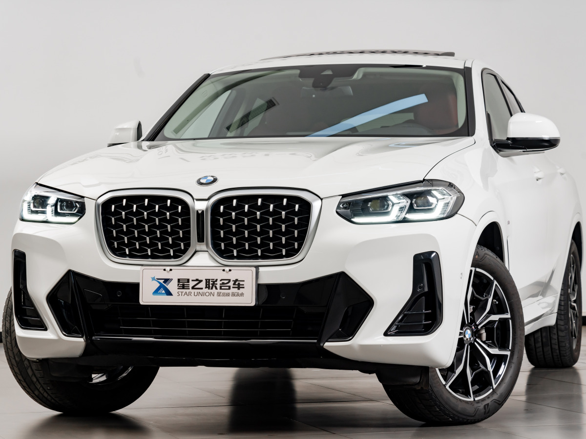 BMW X4 2025 صورة سيارة #2