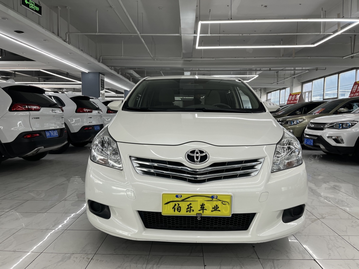 Toyota Verso 2014 car image #2