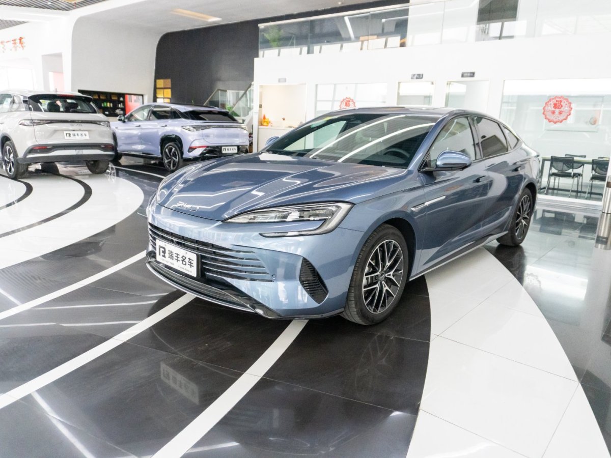 BYD Seal 07 DM-i 2024 صورة سيارة #2