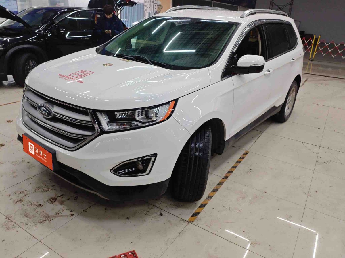 Ford Edge 2018 car image #2