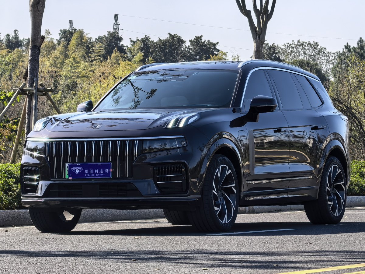 Lynk & Co 09 EM-P 2022 car image #2