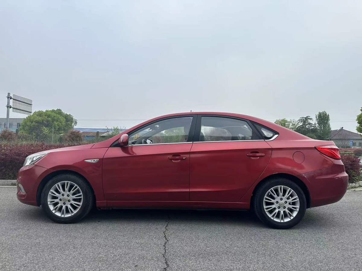 Changan Eado 2012 image de voiture #2