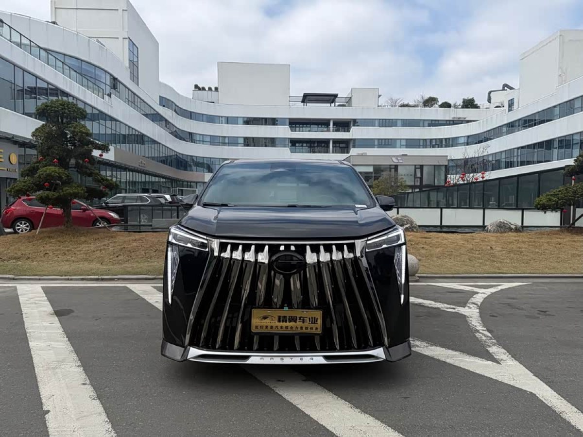 广汽传祺 传祺M8 2025 汽车图片 #2