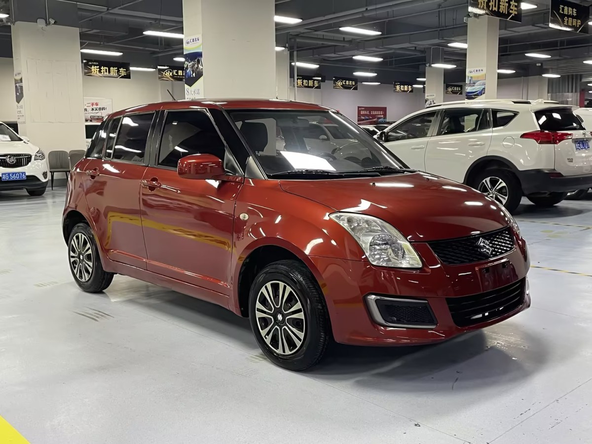 Suzuki Swift 2014 car image #2