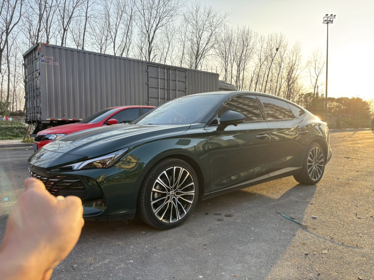 MG 7 2023 car image #2