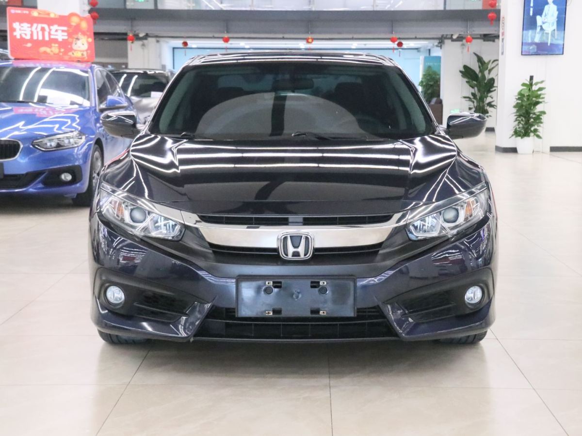 Honda Civic 2017 car image #2