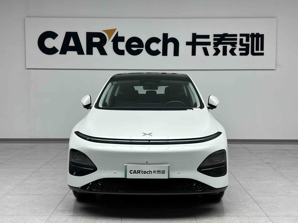 Xpeng G6 2025 car image #2