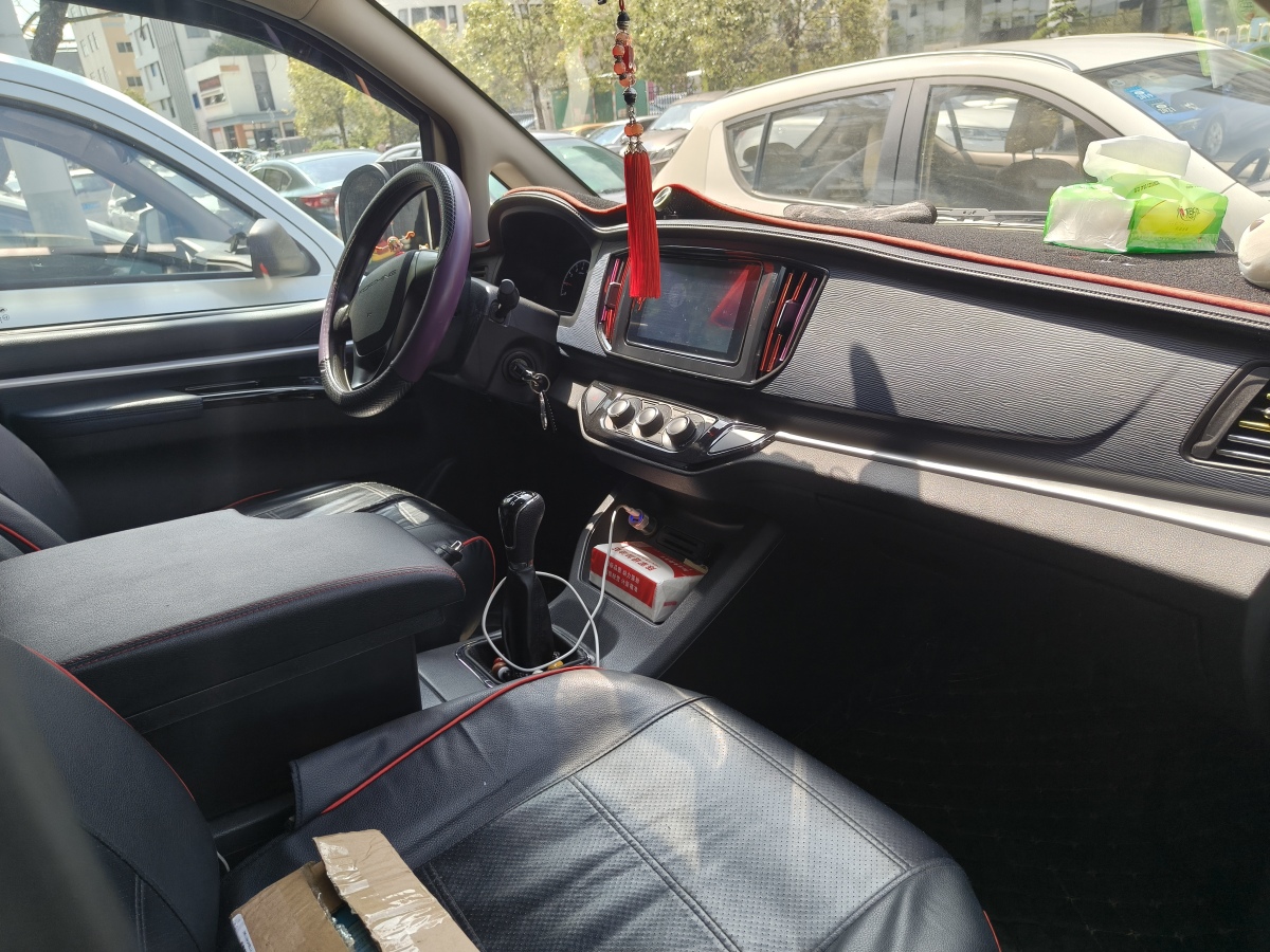 Forthing 2023 car image #2