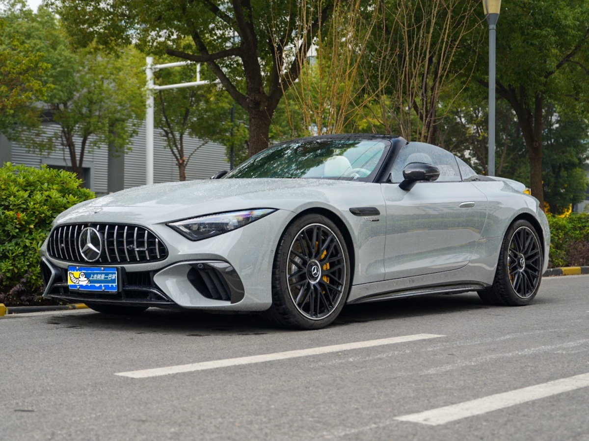 Mercedes-Benz SL AMG 2024 صورة سيارة #2