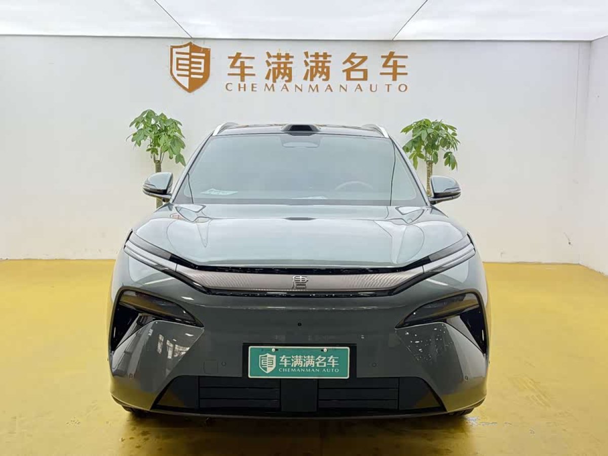 BYD Tang L 2025 immagine di auto #2