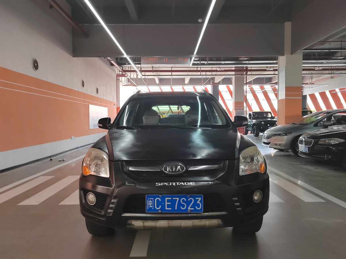 Kia Sportage 2010 immagine di auto #2