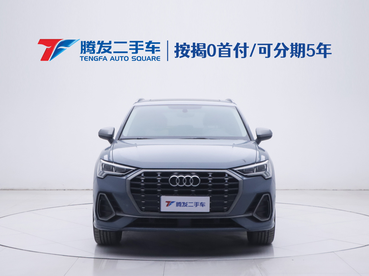 Audi Q3 2022 car image #2