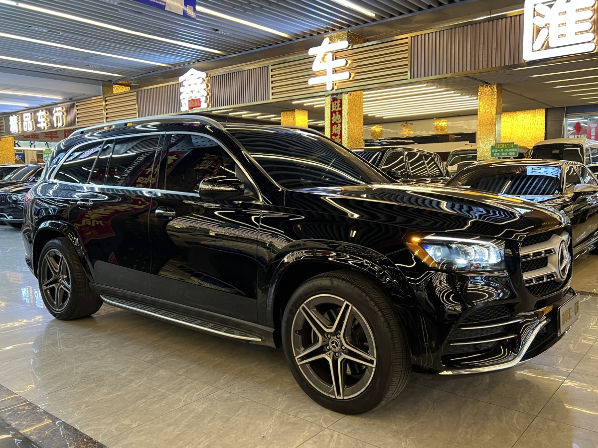 Mercedes-Benz GLS Class 2023 car image #2