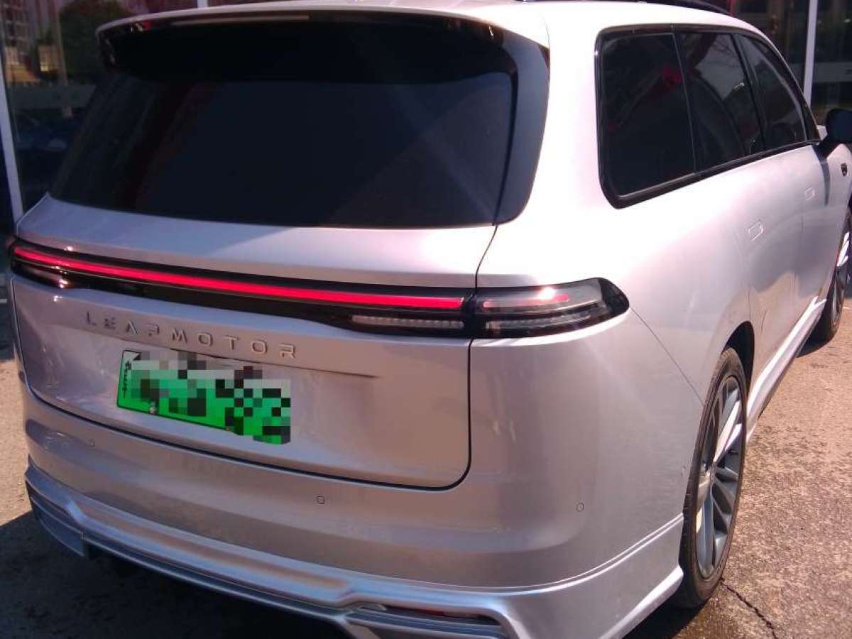 零跑汽车 零跑C16 2025 汽车图片 #2