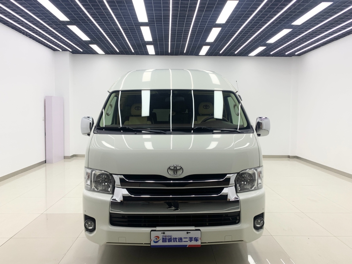 Toyota 2020 #2 Toyota 2020 car image #2