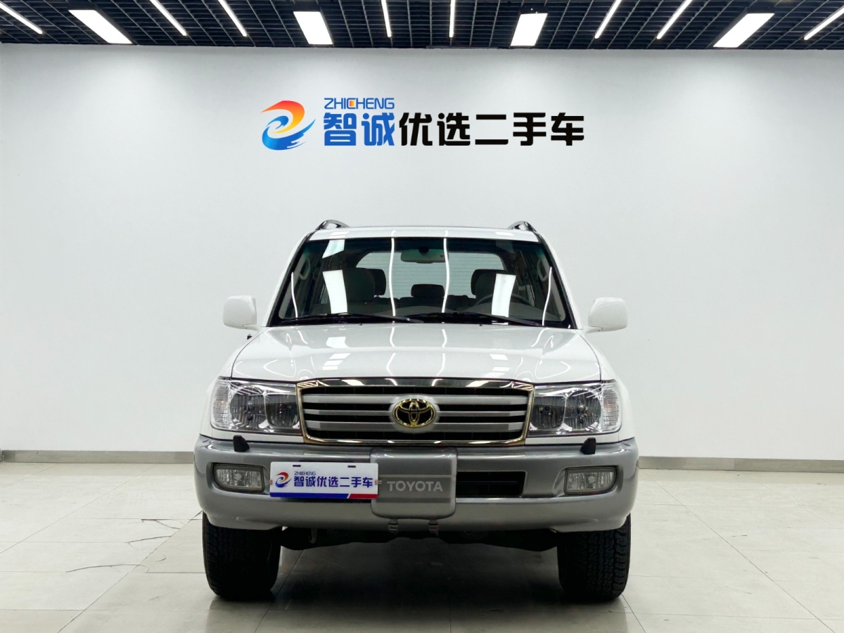 Toyota Land Cruiser 2005 immagine di auto #2