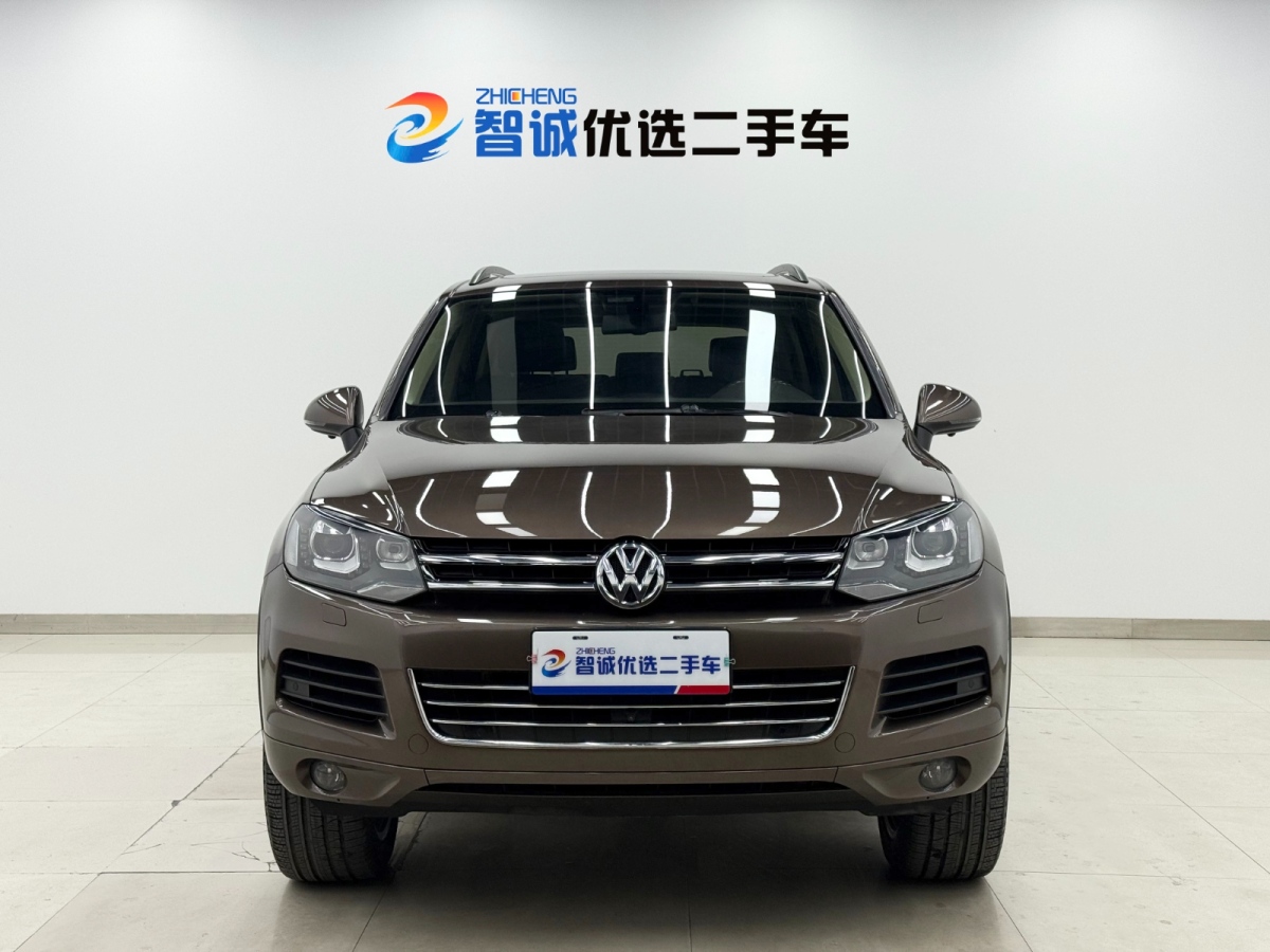 Volkswagen Touareg 2015 car image #2
