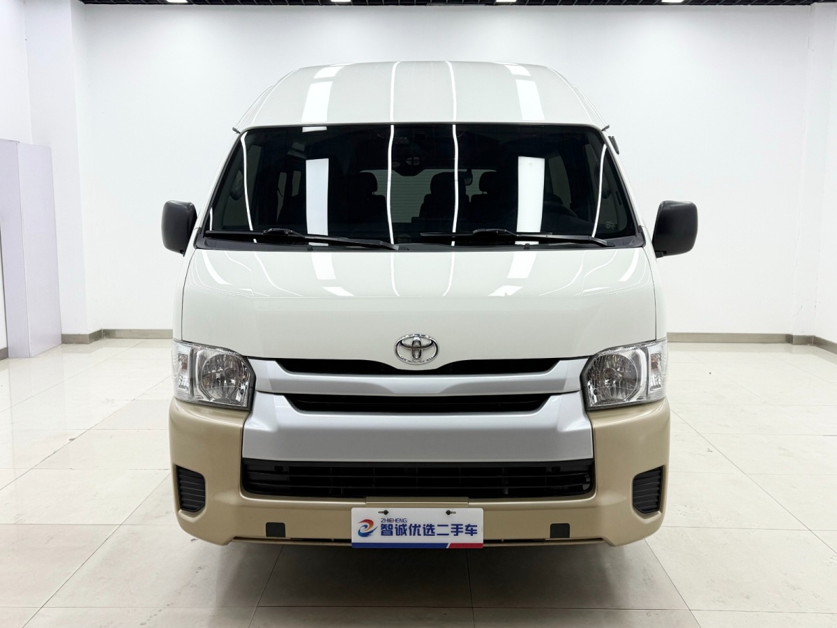 Toyota 2018 #2 Toyota 2018 car image #2