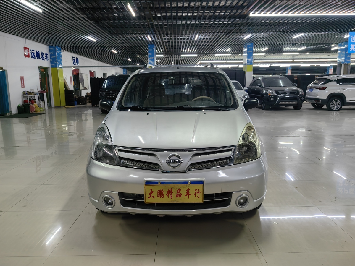 日产 骊威 2012 汽车图片 #2