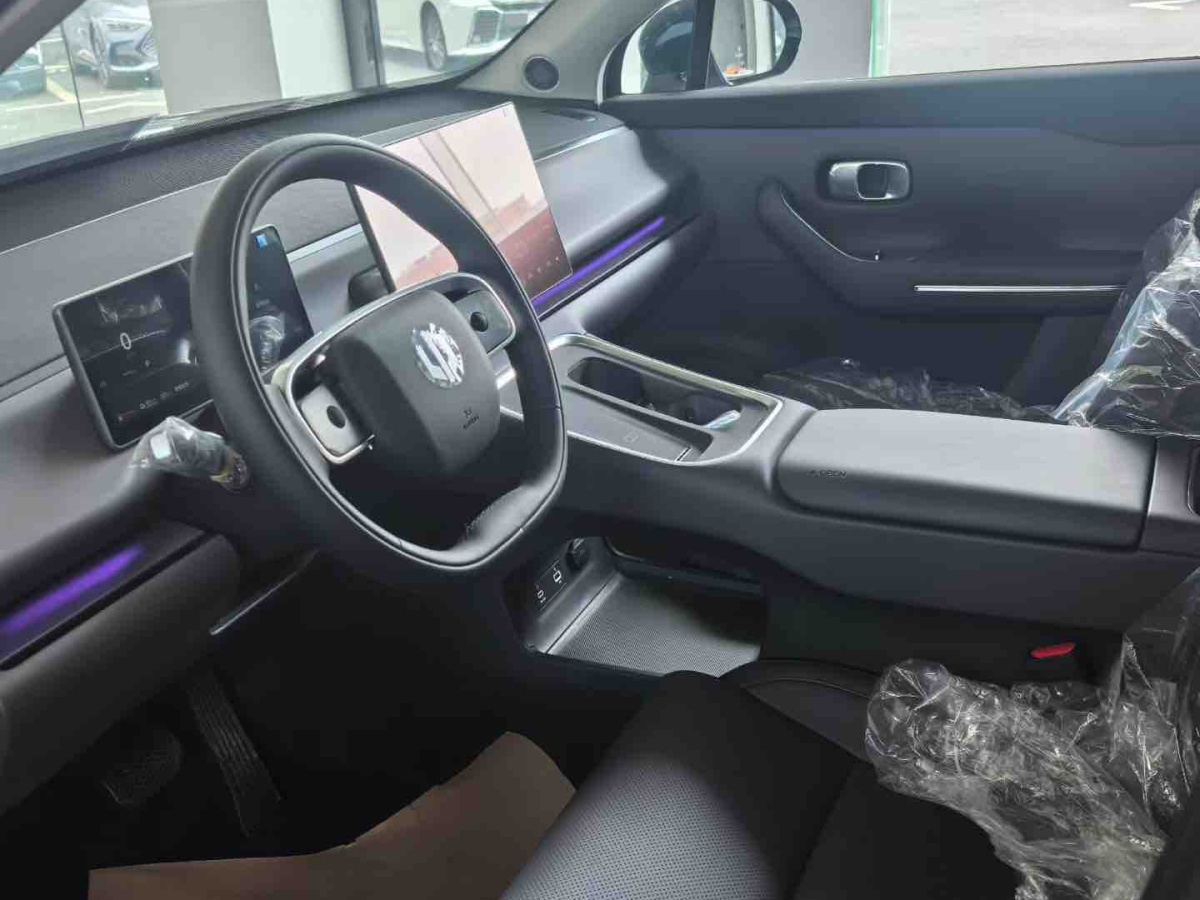 零跑汽车 零跑C16 2025 汽车图片 #2