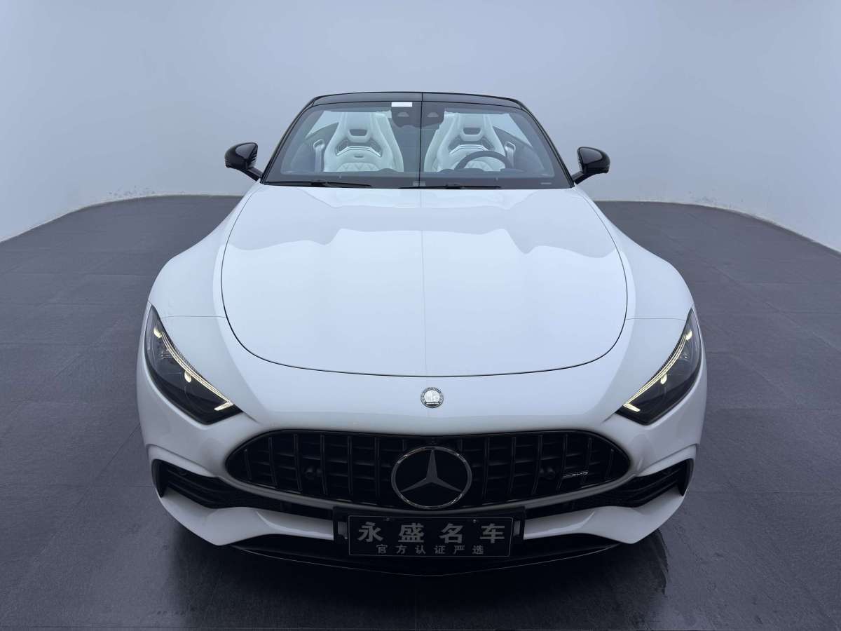 Mercedes-Benz 2024 car image #2