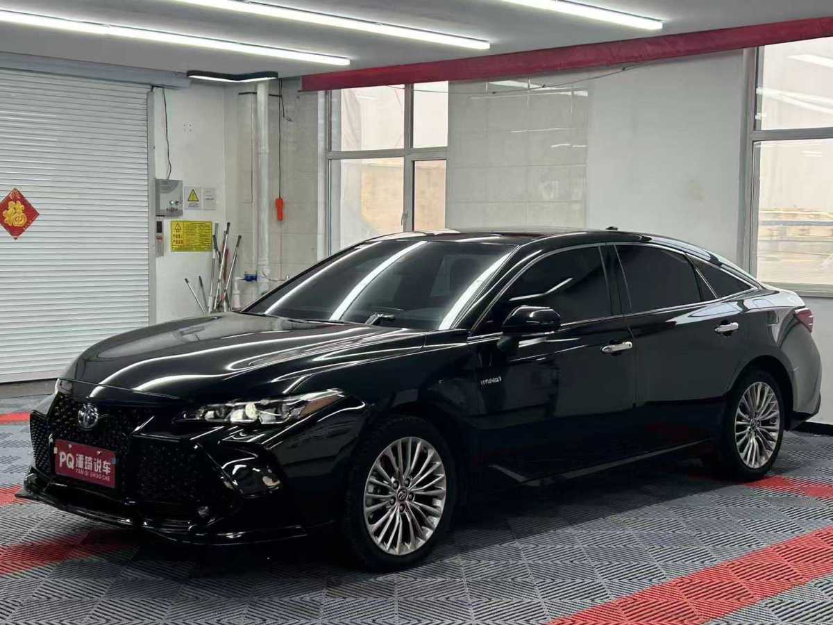 Toyota Avalon 2022 car image #2