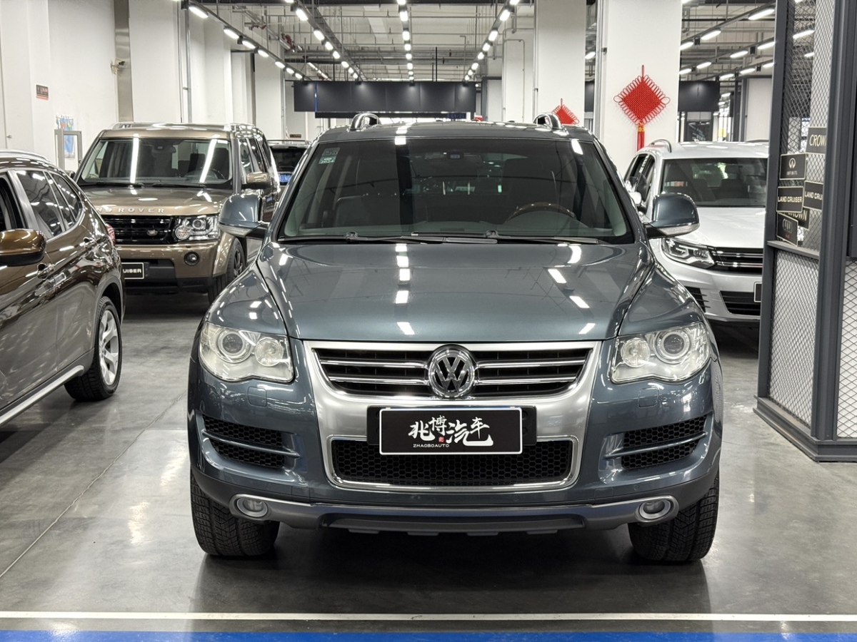 Volkswagen Touareg 2008 immagine di auto #2