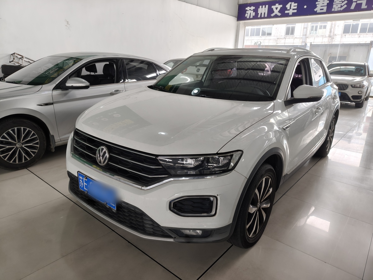 Volkswagen T-Roc 2018 #2 Volkswagen T-Roc 2018 car image #2