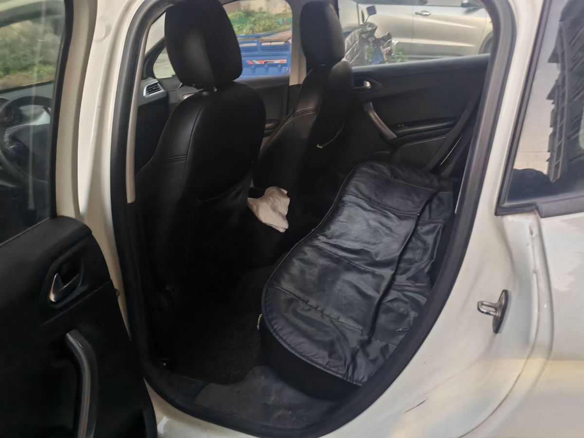 标致 标致2008 2015 汽车图片 #2