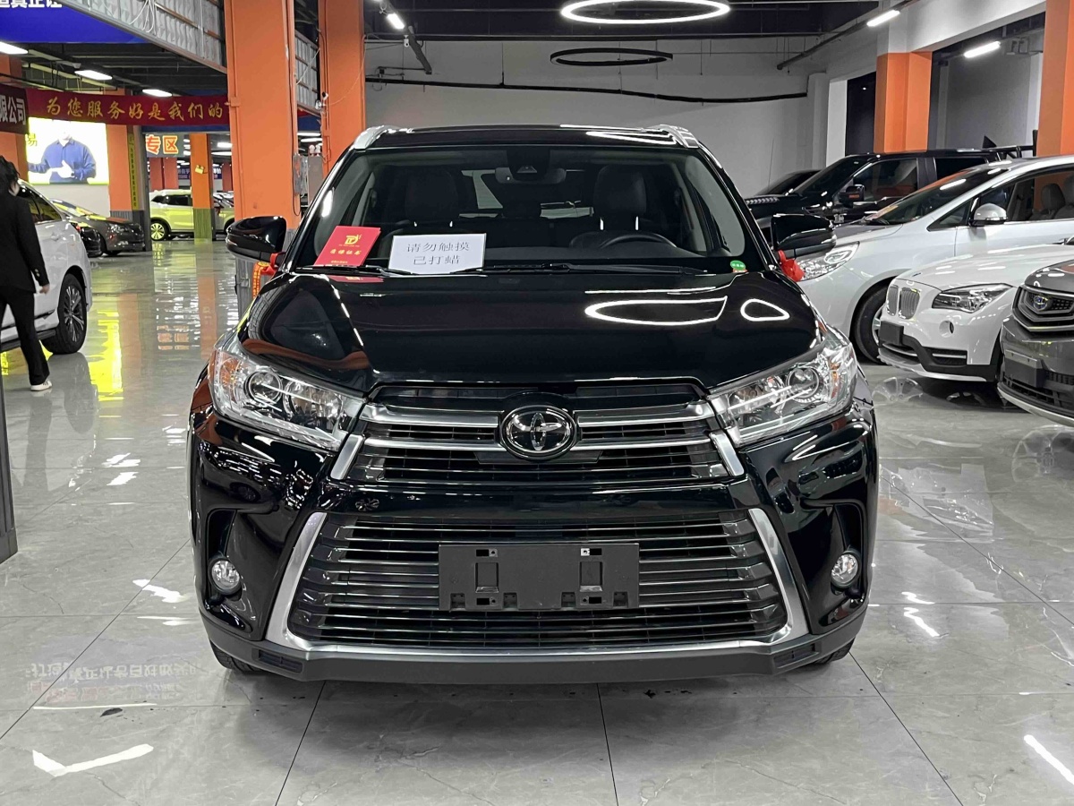 Toyota Highlander 2019 image de voiture #2