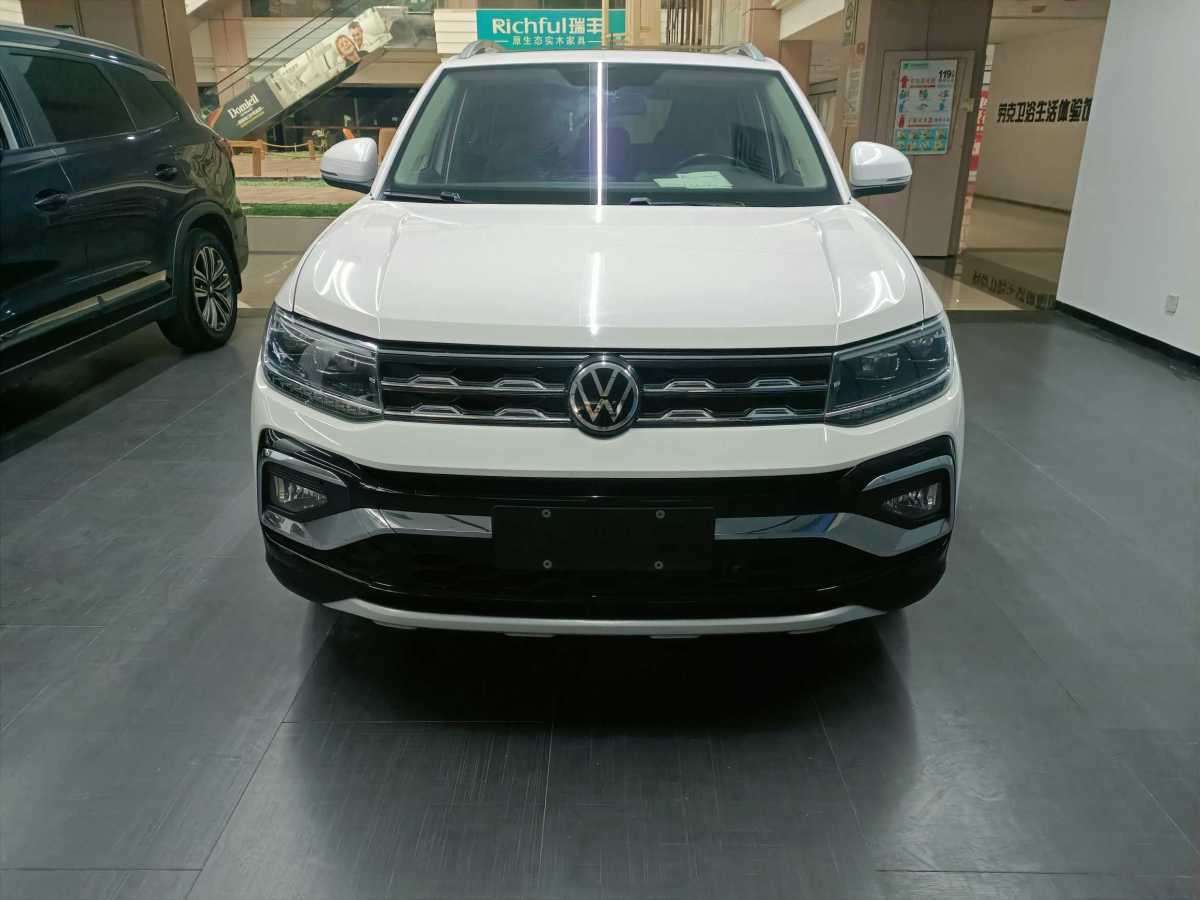 Volkswagen T-Cross 2019 #2 Volkswagen T-Cross 2019 car image #2