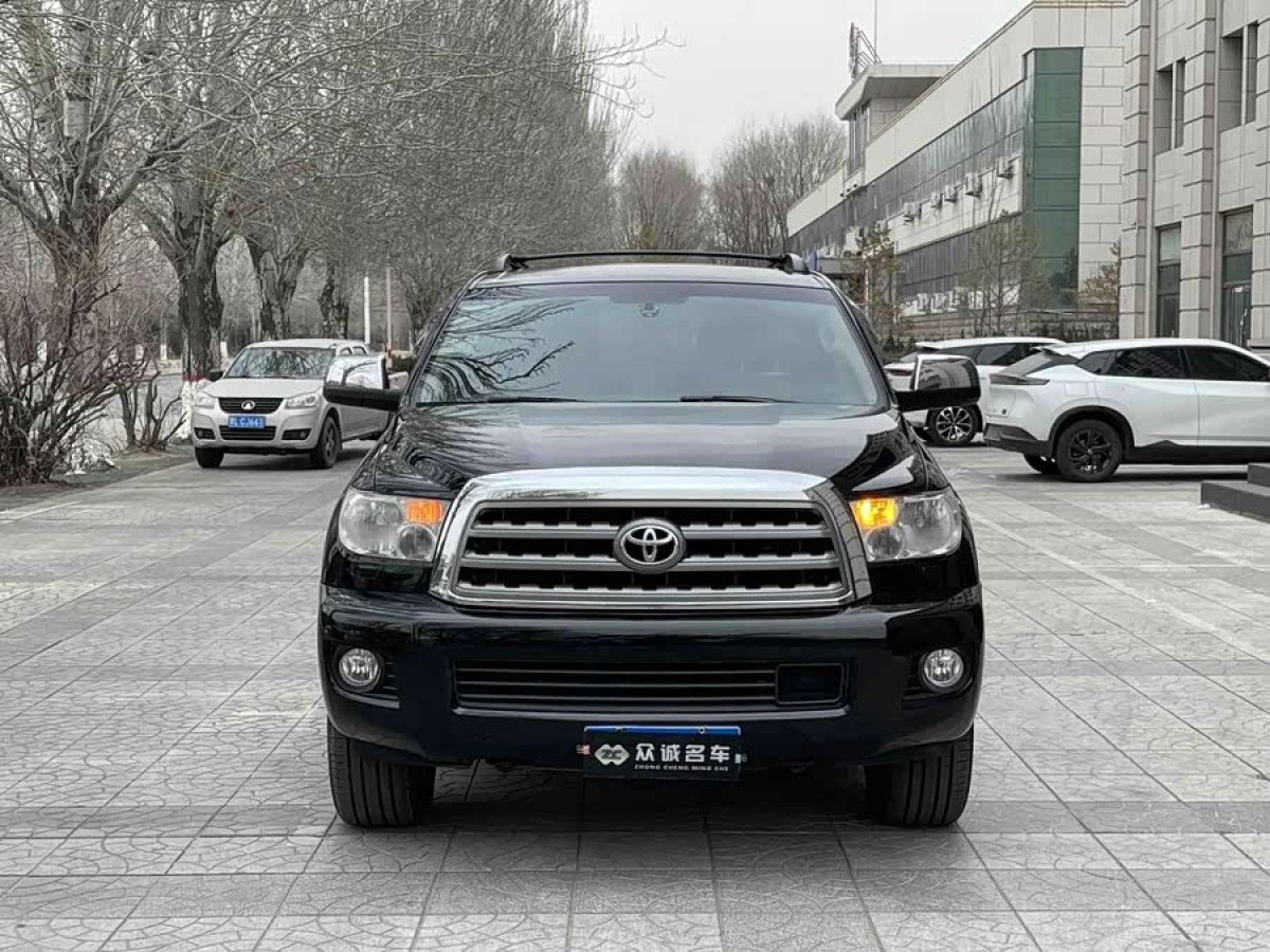 Toyota Sequoia 2015 immagine di auto #2