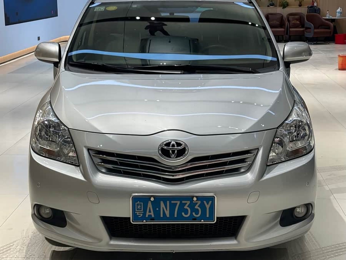 Toyota Verso 2012 car image #2